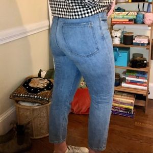 Madewell | The Mom Jean (light wash)